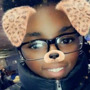 Meet your Posher, Ná-ché